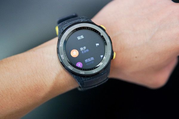 三星Gear S3\/华为WATCH2\/Apple Watch哪个值