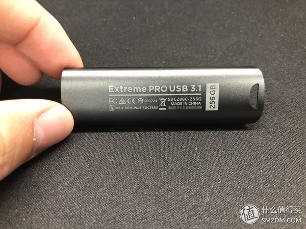 sandisk 闪迪 cz880 256gb:体验usb 3.