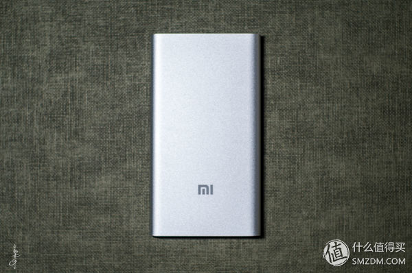細數那些年我用過的小米移動電源